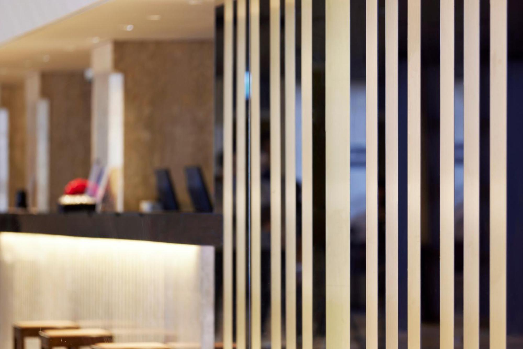 Hotel Consort Shin-Osaka Exterior foto